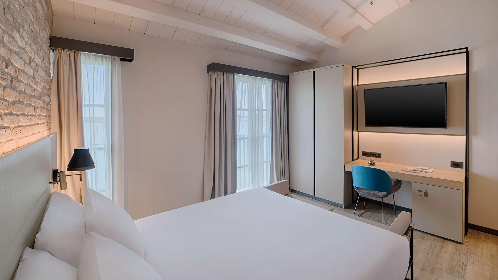NH Collection Murano Villa Hotel